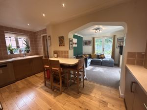 Photo 10- click for photo gallery